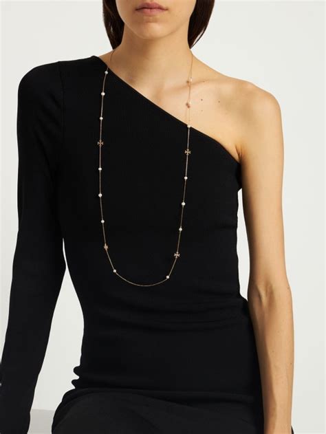 KIRA PEARL DELICATE LONG NECKLACE .